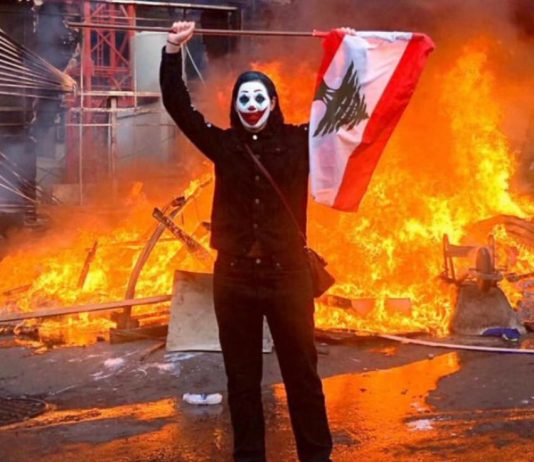 سعد يُشعل الشارع ويغادر البلاد