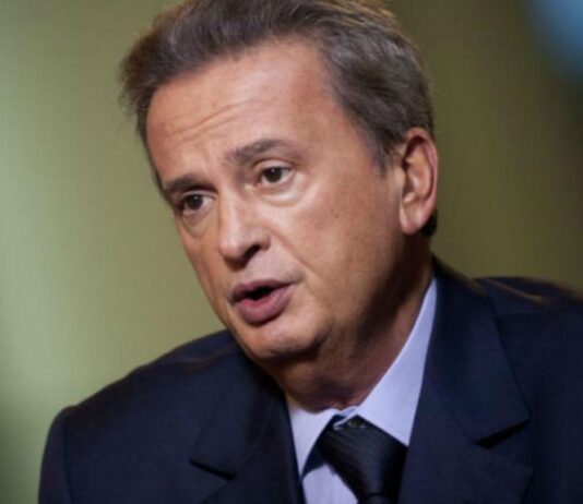 بعد النّشرة الحمراء، هل يفضحهم رياض سلامة؟